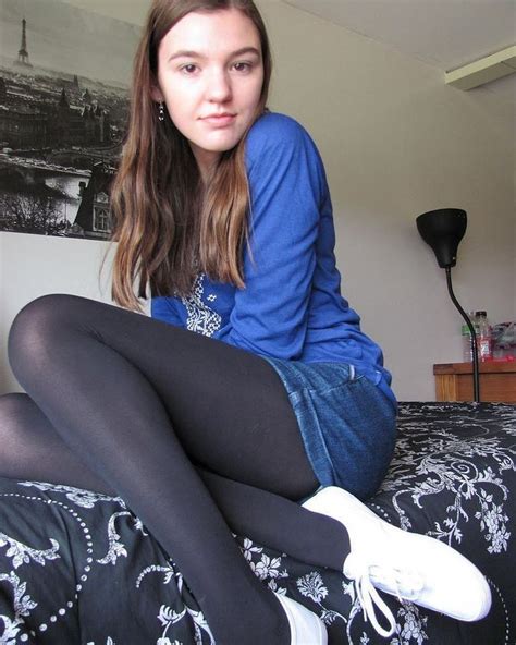 teens in pantyhose